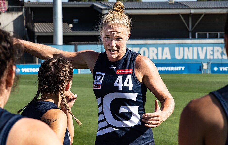 2019_03_15_VFLWDARBY_HERO.png Kate Darby has been named in Geelong's five player leadership group. - Geelong Cats